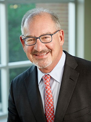 Regis W. Haid Jr, MD